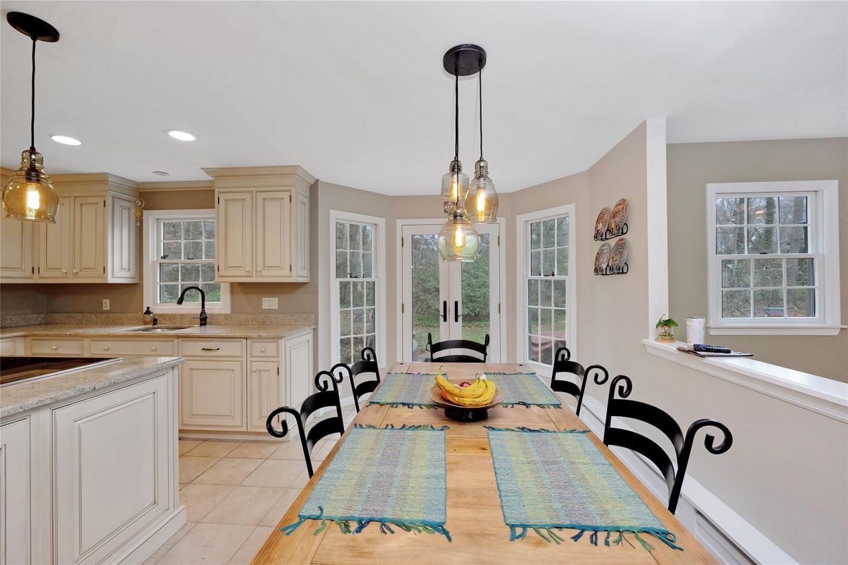 Dining room, Interior, Kitchen, Pendant Lights, Recessed Lighting