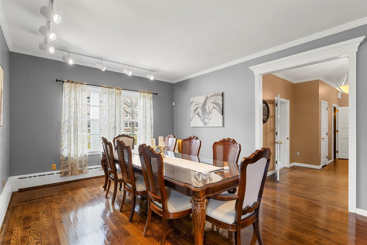 Dining room, Interior, Wood Texture Flooring