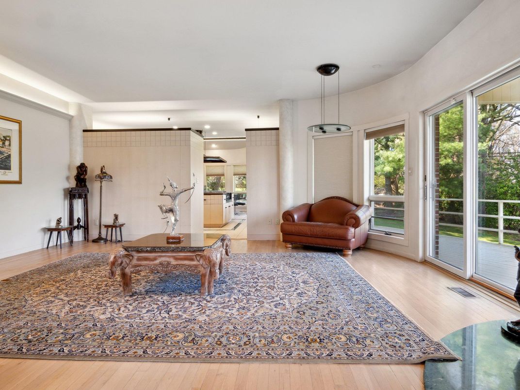 Interior, Pendant Lights, Recessed Lighting, Wood Texture Flooring