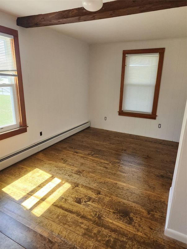 Empty room, Interior, Wooden Beams, Wood Texture Flooring