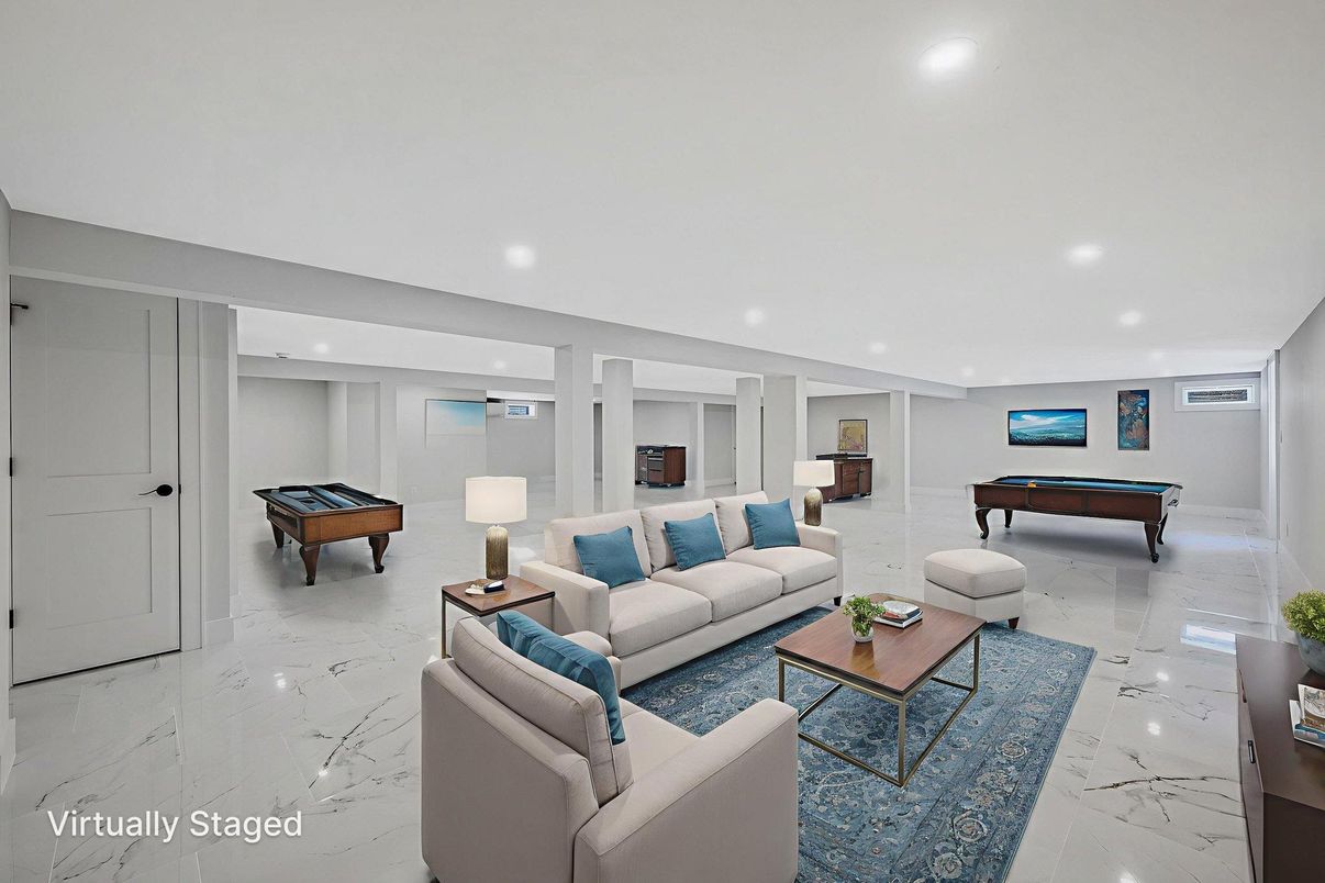 Billiard Table, Game Room, Interior, Living room, Marble, Recessed Lighting