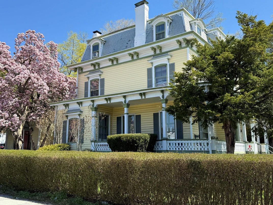 Exterior, Facade, Queen Anne Victorian