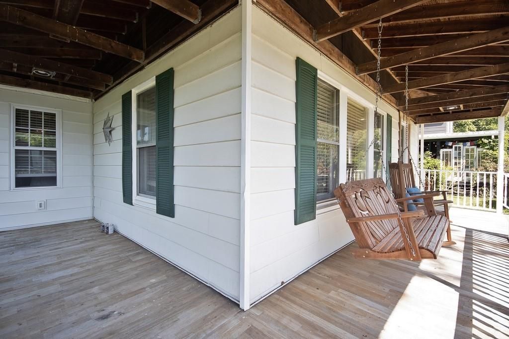 Exterior, Wood Texture Flooring