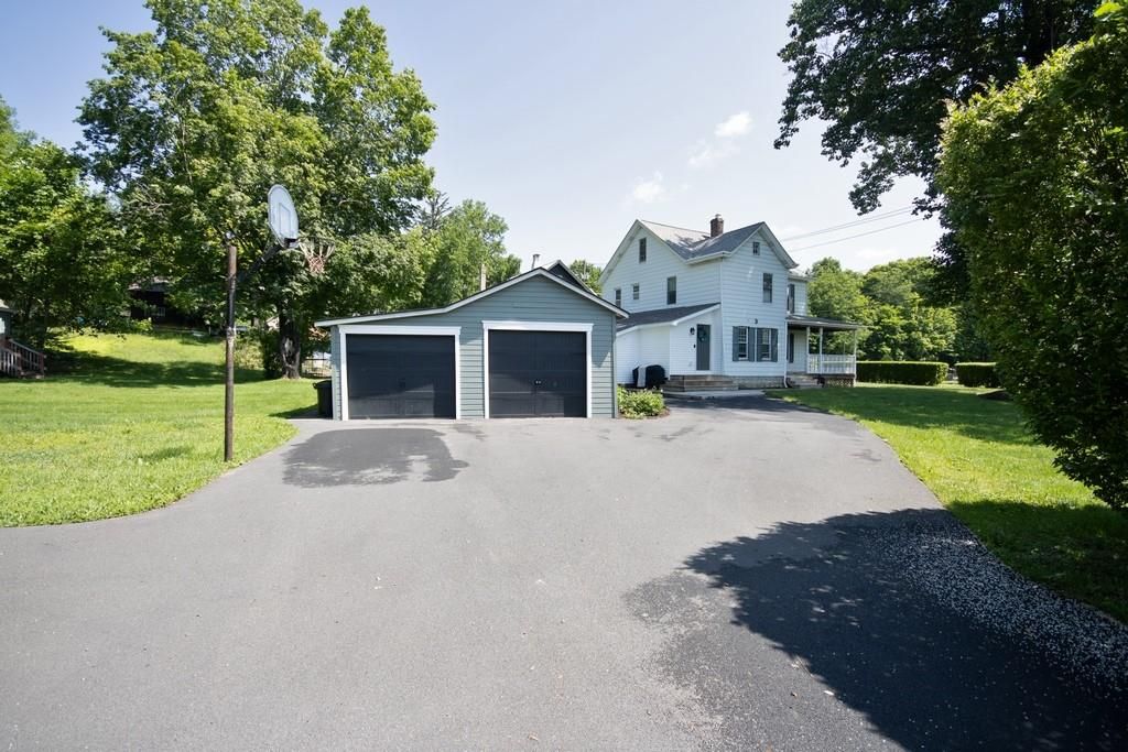 Backyard, Detached Garage, Exterior