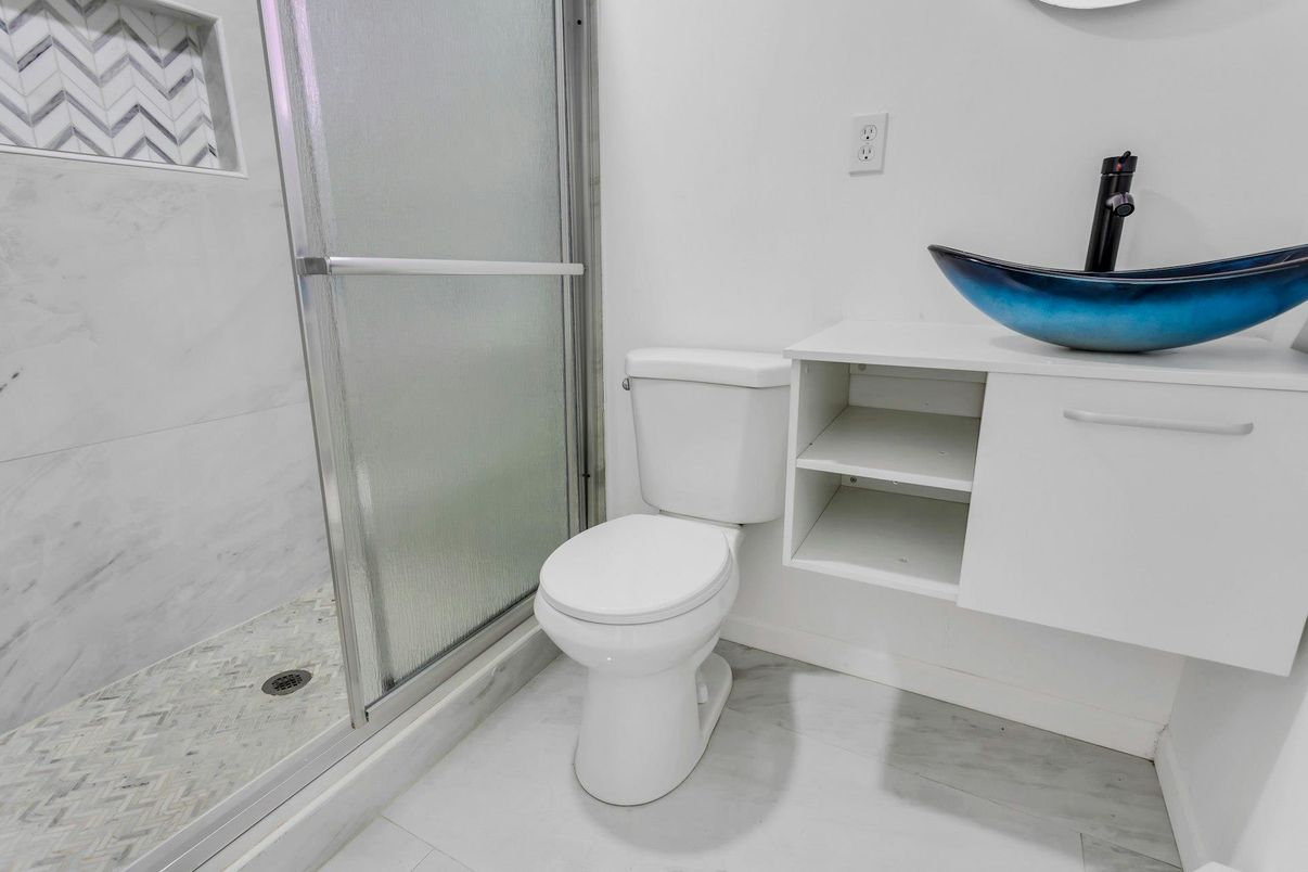 Bathroom, Glass Shower, Interior