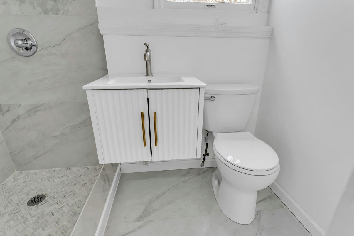 Bathroom, Interior, Marble, Marble Walls
