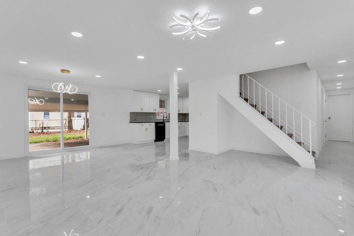 Interior, Kitchen, Marble, Recessed Lighting