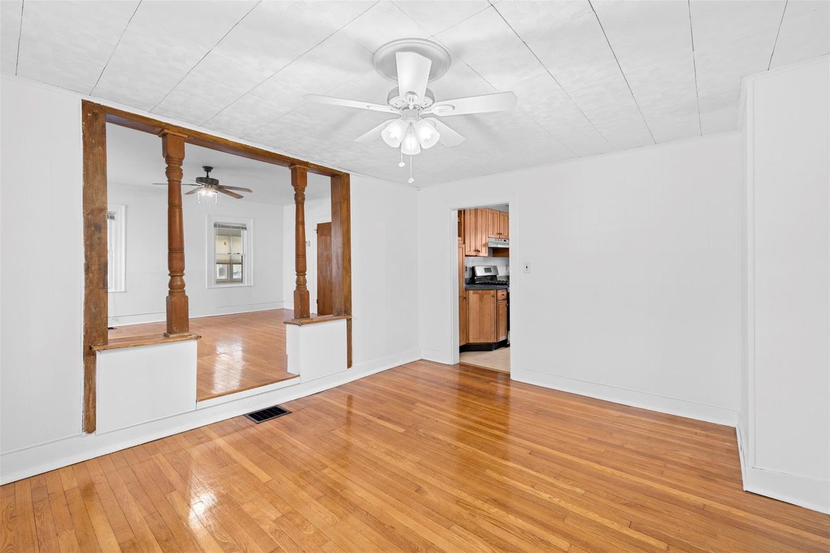 Empty room, Interior, Kitchen, Wood Texture Flooring