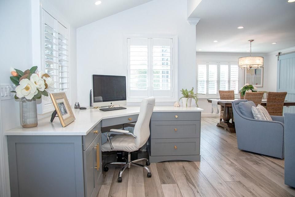 Home Office, Interior, Pendant Lights, Recessed Lighting, Wood Texture Flooring