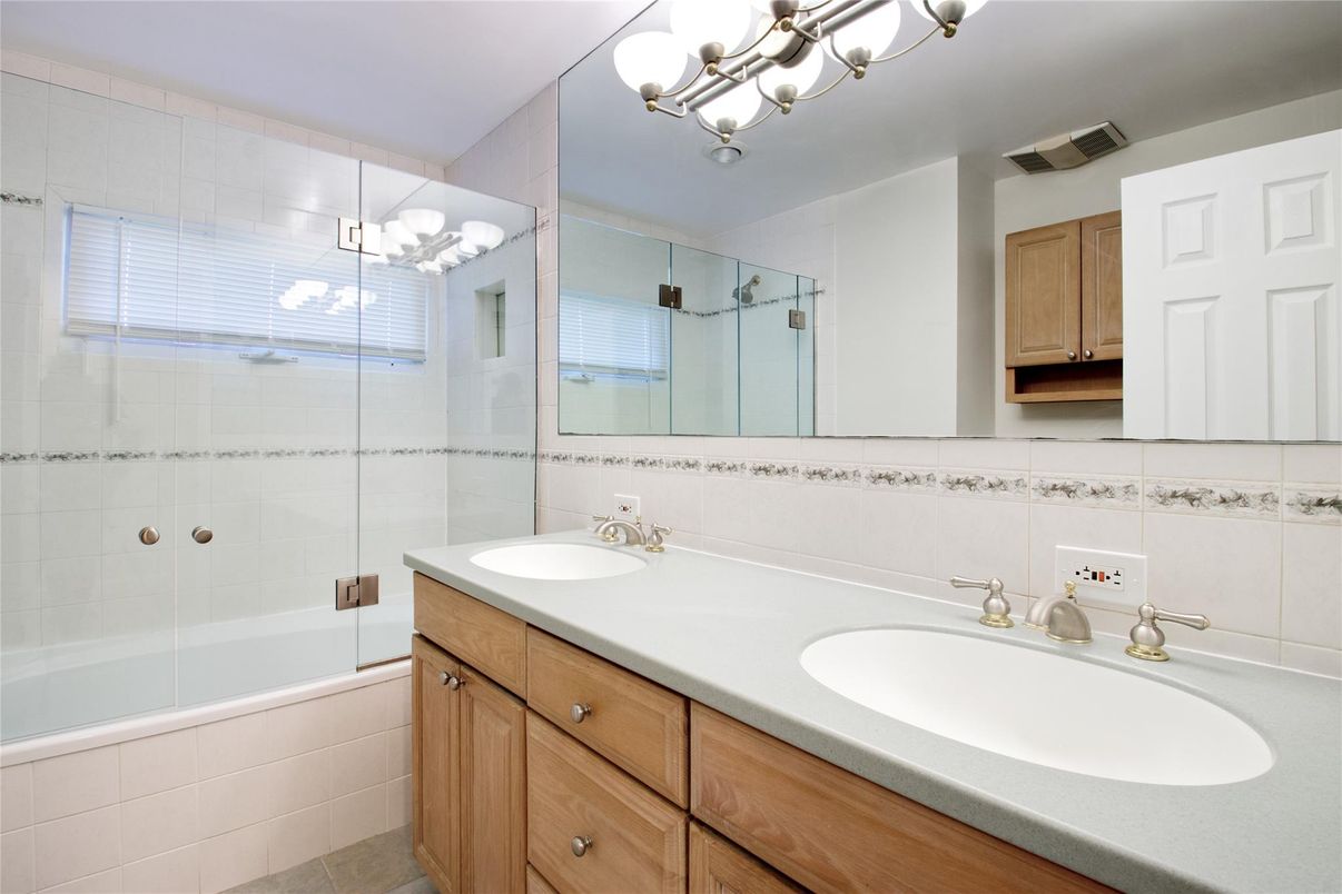 Bathroom, Dual Sink Vanities, Glass Shower, Interior