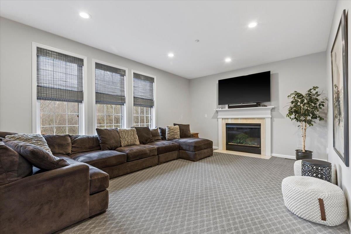 Fireplace, Interior, Living room, Recessed Lighting