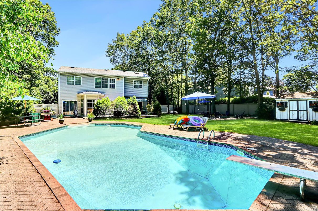 Backyard, Exterior, Playground, Pool