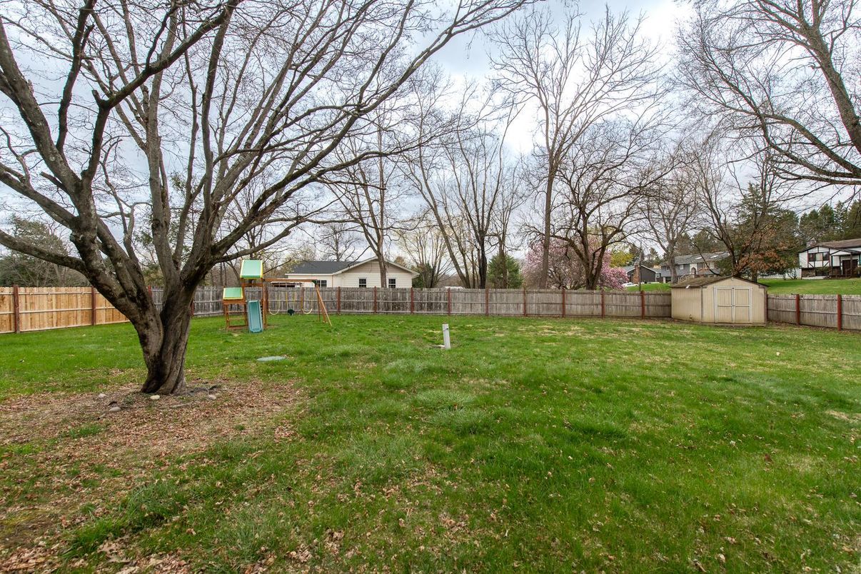 Backyard, Exterior, Playground