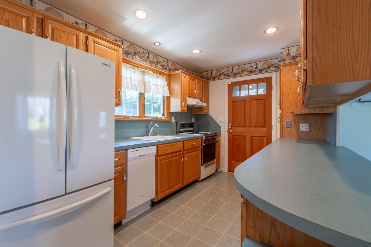 Interior, Kitchen, Recessed Lighting