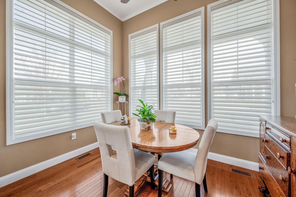 Dining room, Interior, Wood Texture Flooring