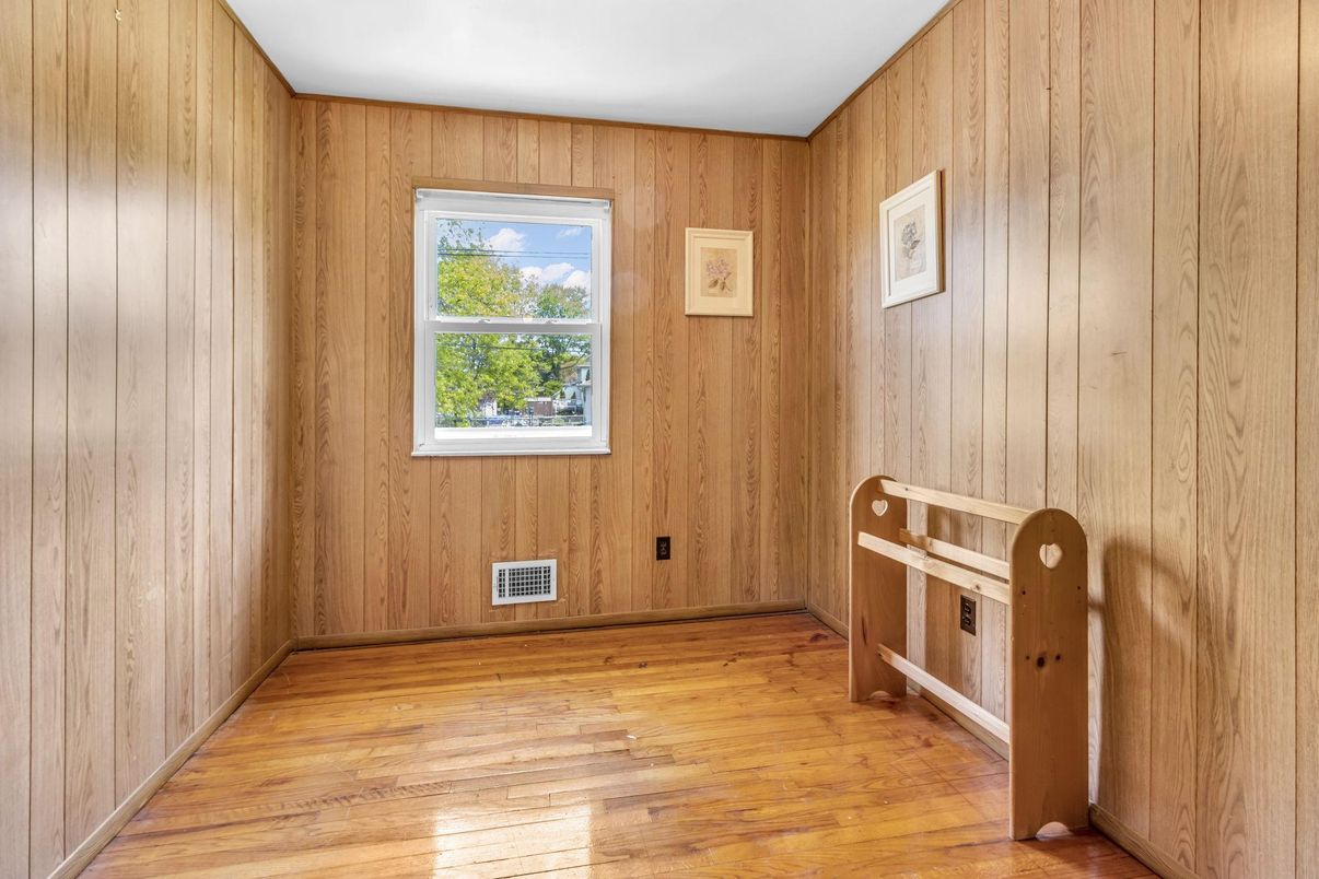 Empty room, Interior, Wood Texture Flooring, Wooden Walls