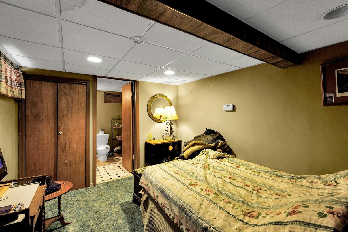 Bathroom, Bedroom, Interior, Recessed Lighting