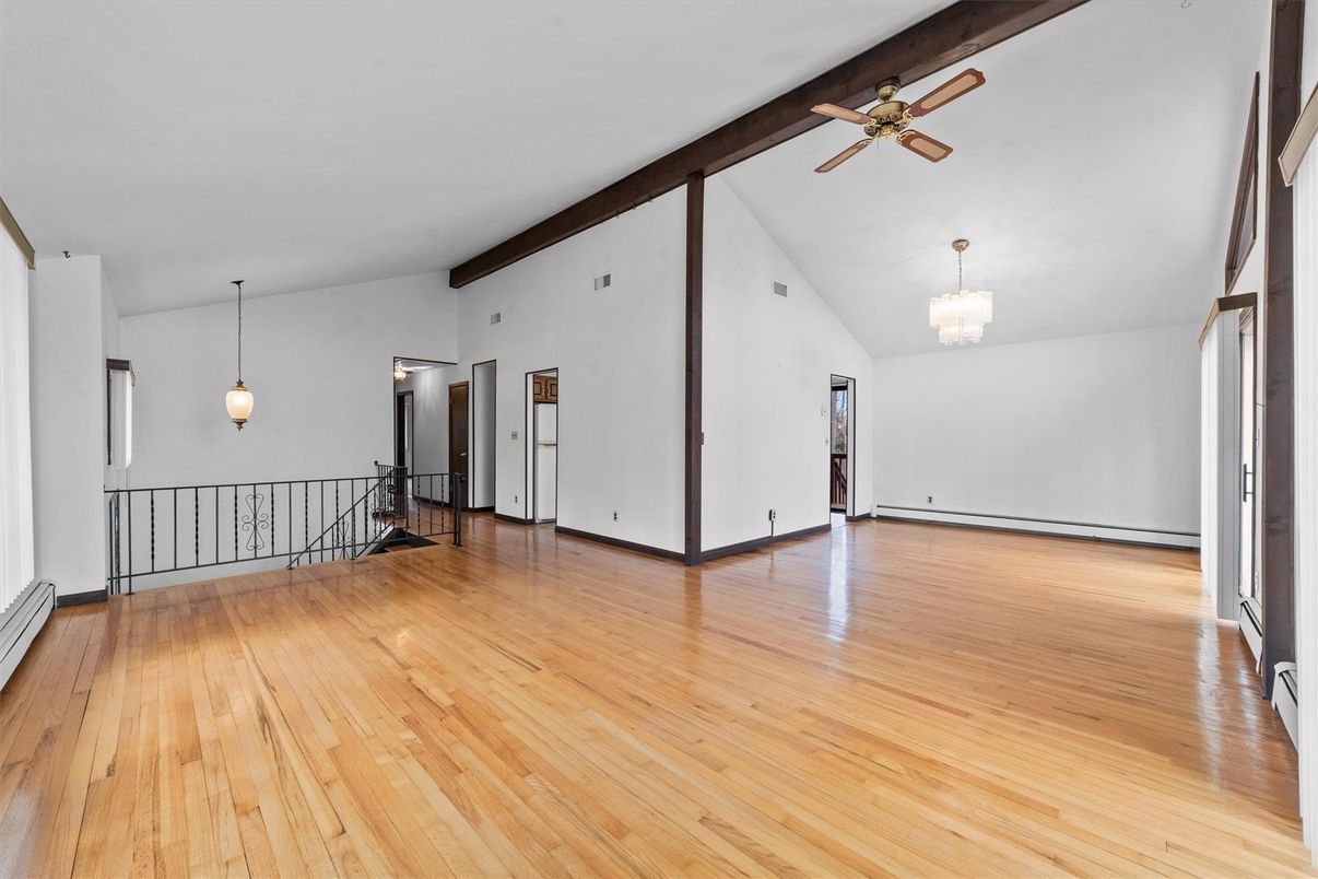 Chandelier, Empty room, Interior, Pendant Lights, Wooden Beams, Wood Texture Flooring