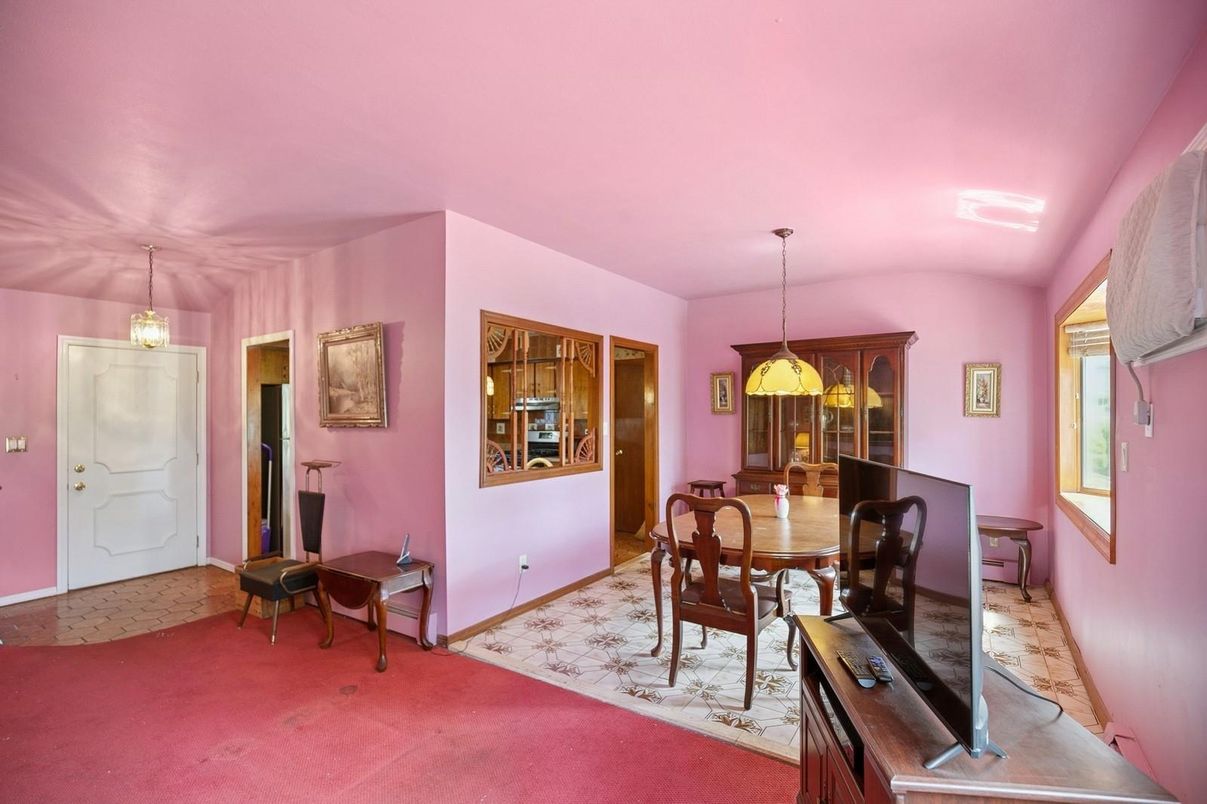 Dining room, Interior, Pendant Lights