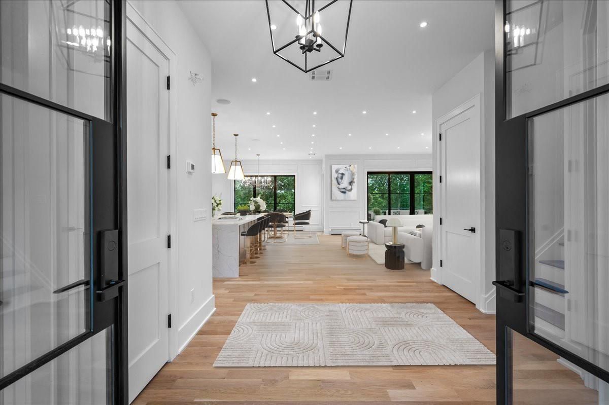 Interior, Living room, Pendant Lights, Recessed Lighting, Wood Texture Flooring