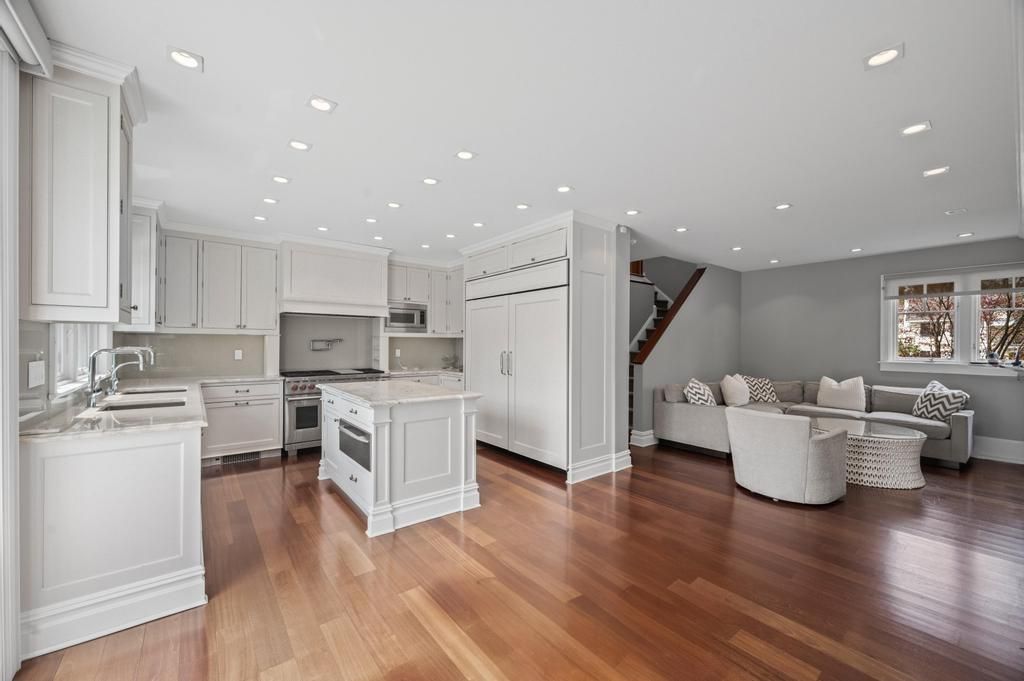 Interior, Kitchen, Living room, Recessed Lighting, Wood Texture Flooring