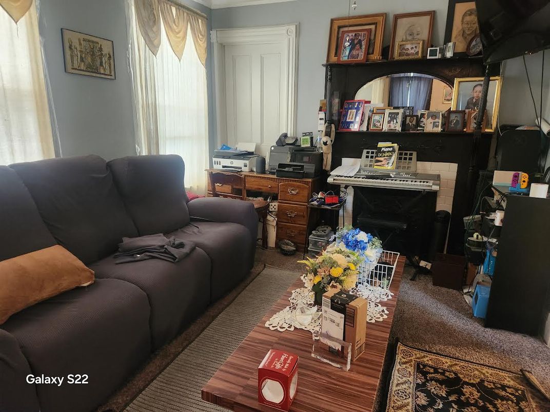 Interior, Living room, Piano