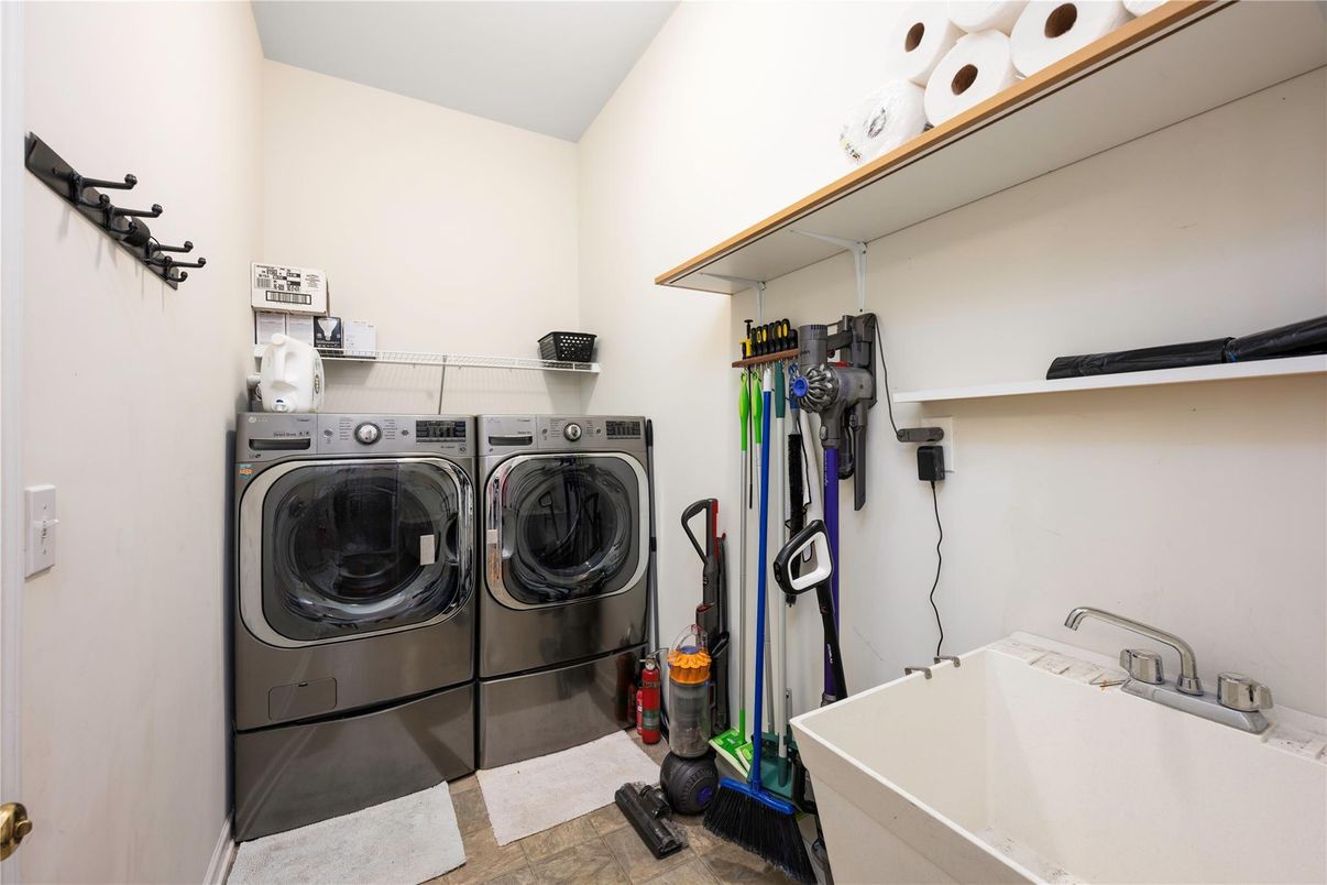 Interior, Washer