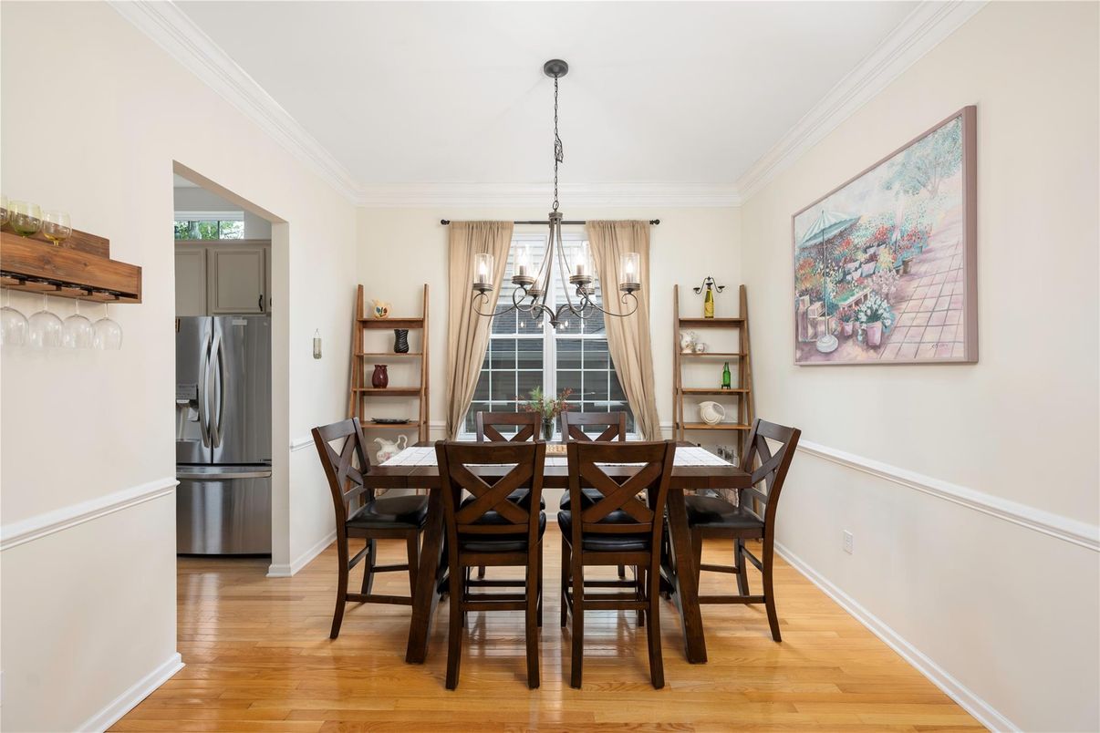 Chandelier, Dining room, Interior, Kitchen, Pendant Lights, Wood Texture Flooring