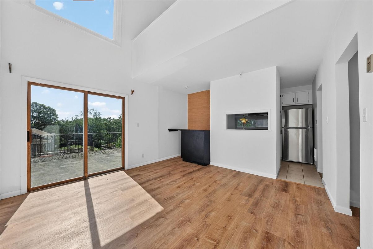 Empty room, Interior, Kitchen, Wood Texture Flooring