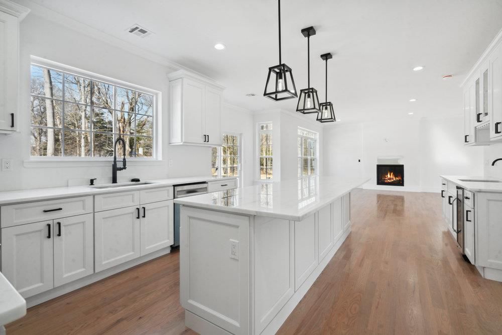 Fireplace, Interior, Kitchen, Pendant Lights, Recessed Lighting, Wood Texture Flooring