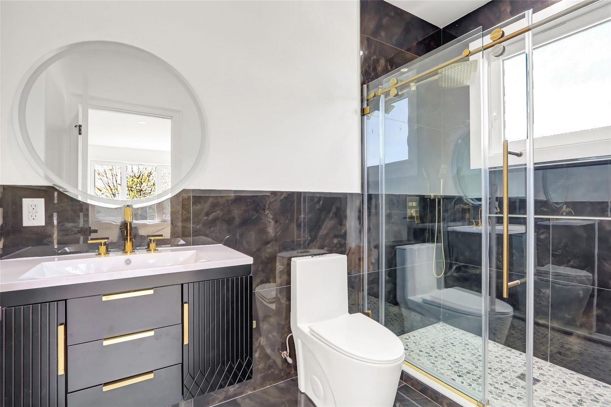 Bathroom, Glass Shower, Interior
