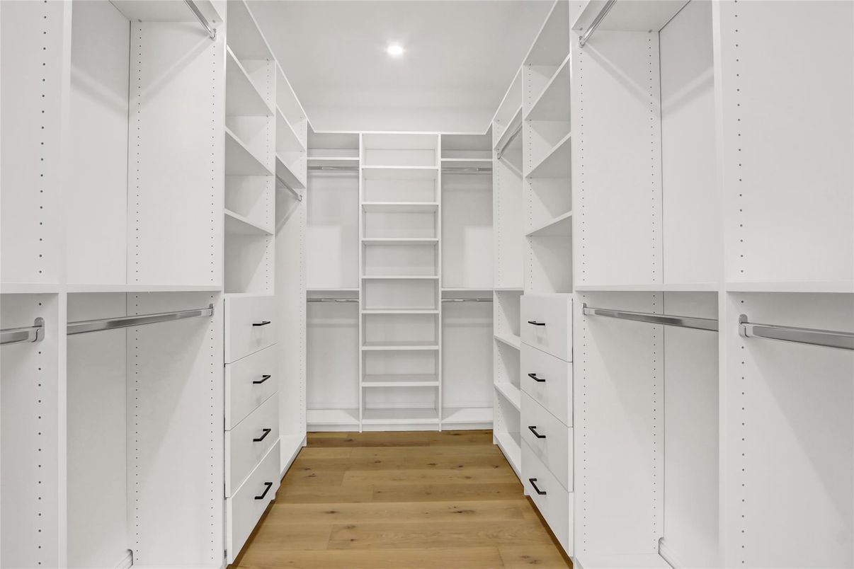 Interior, Recessed Lighting, Walk-in Closets, Wood Texture Flooring