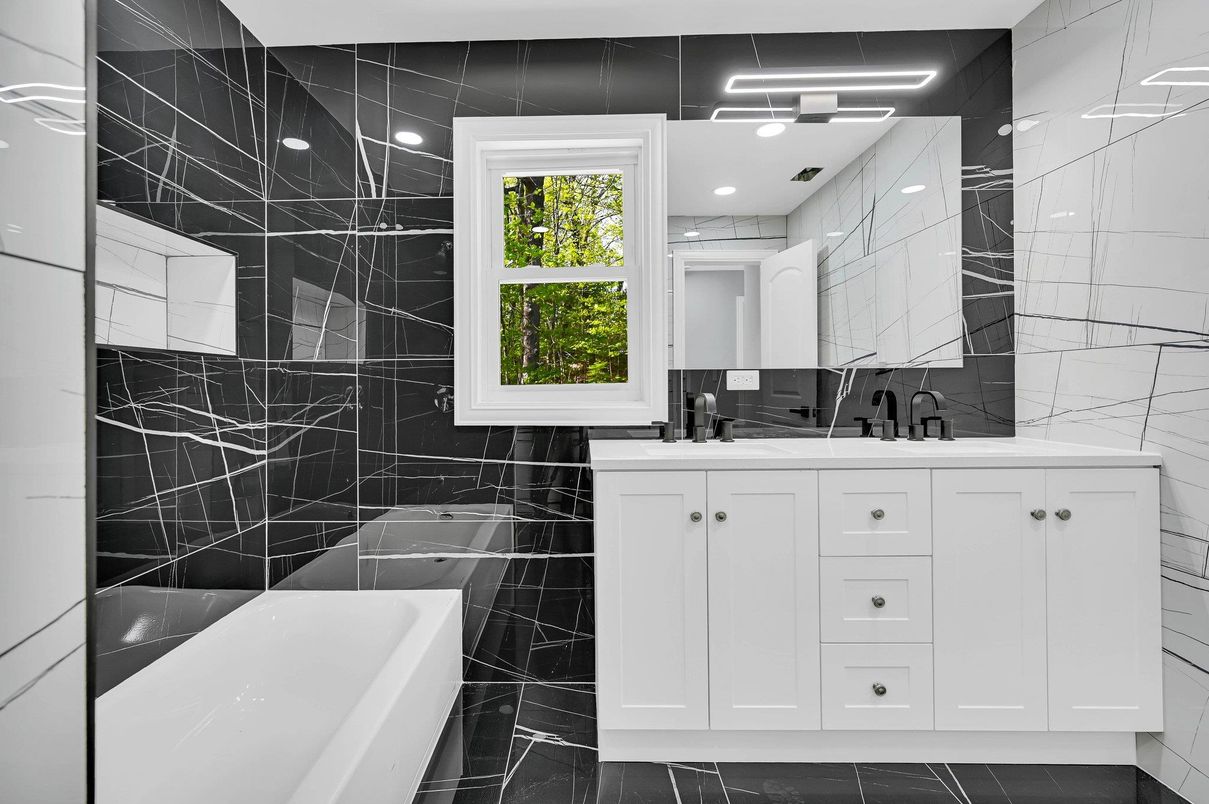 Interior, Kitchen, Marble, Marble Walls, Recessed Lighting