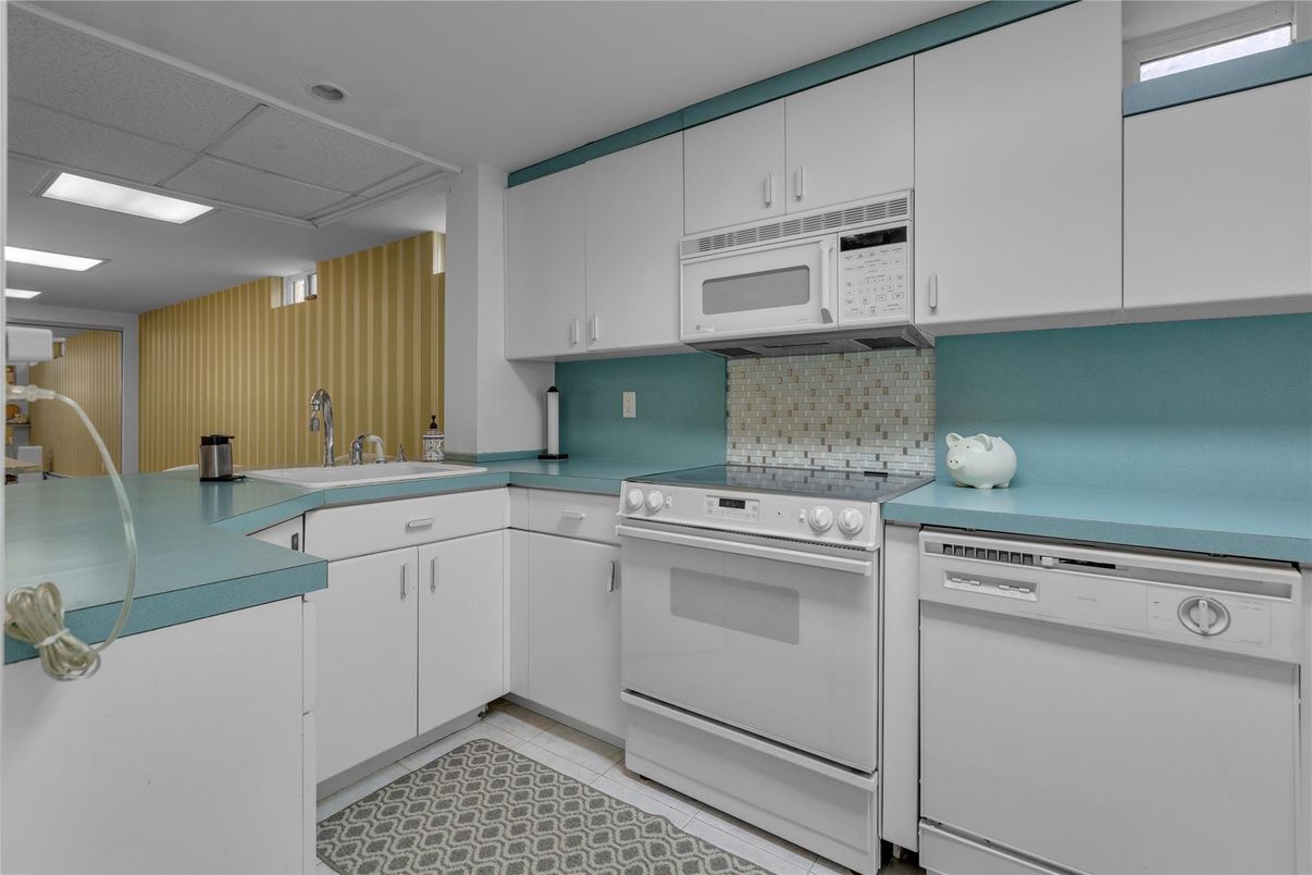 Interior, Kitchen, Washer