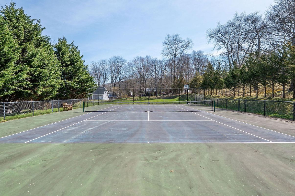 Exterior, Tennis Courts