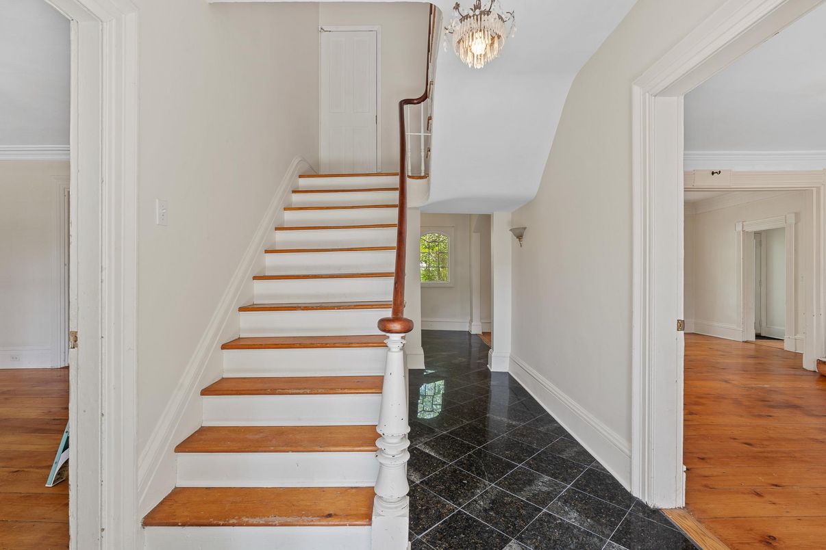 Chandelier, Interior, Wood Texture Flooring