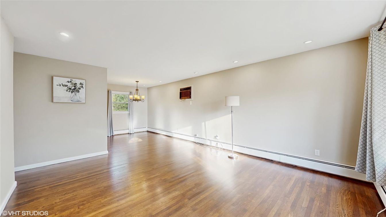 Chandelier, Empty room, Interior, Recessed Lighting, Wood Texture Flooring