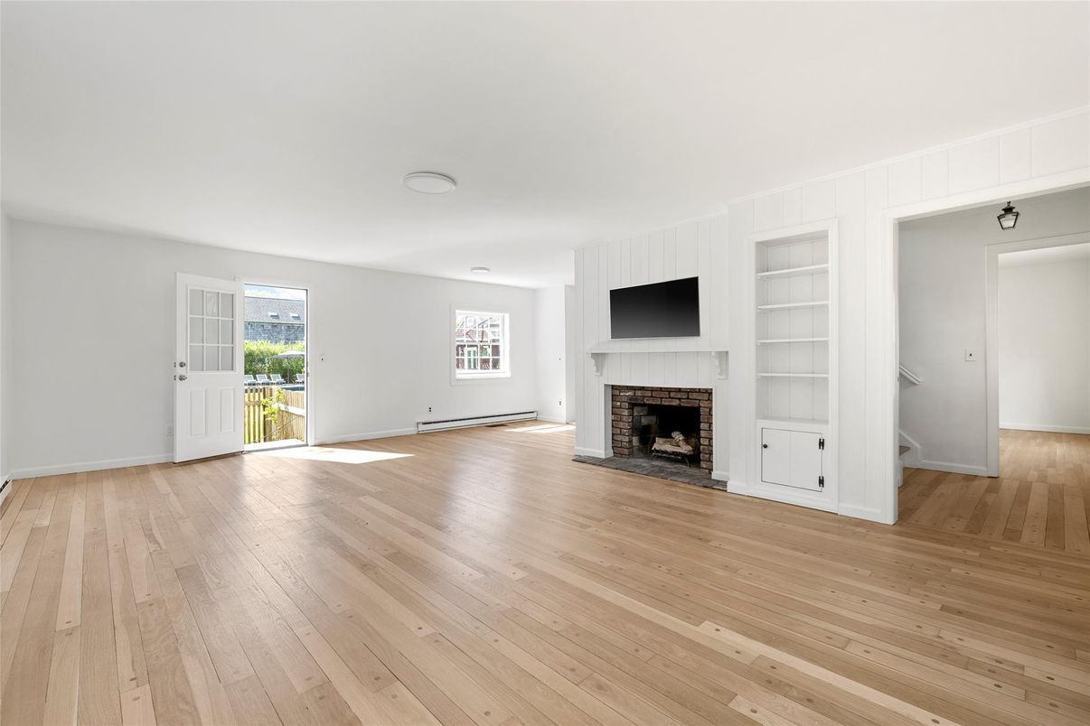 Empty room, Fireplace, Interior, Wood Texture Flooring