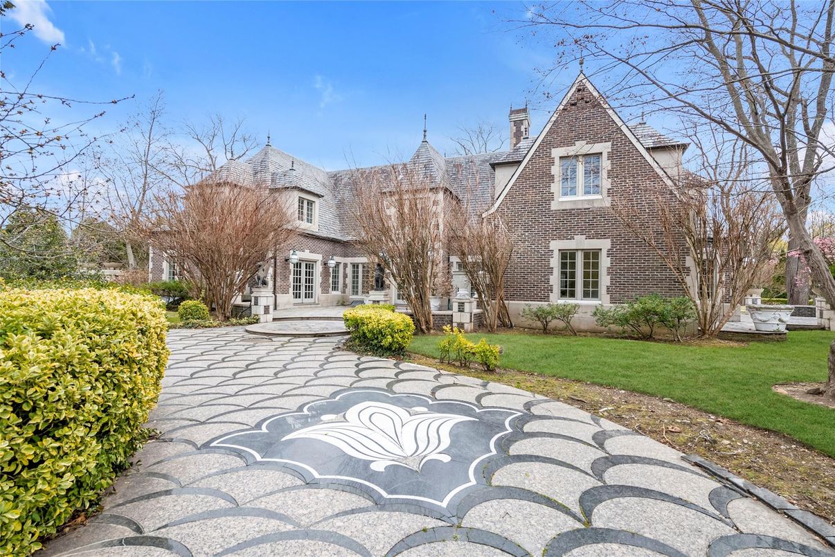 Exterior, Facade, Brick Facade, Tudor Revival