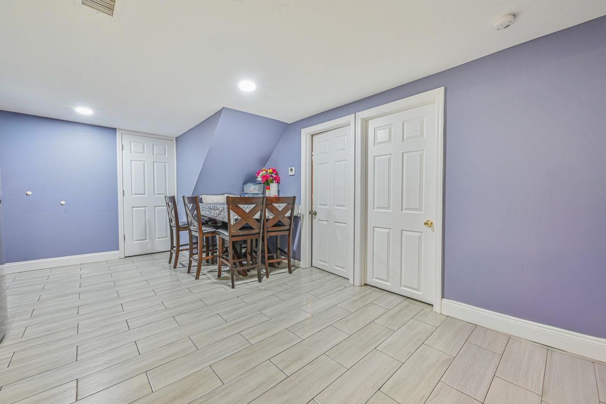 Dining room, Interior, Recessed Lighting, Wood Texture Flooring