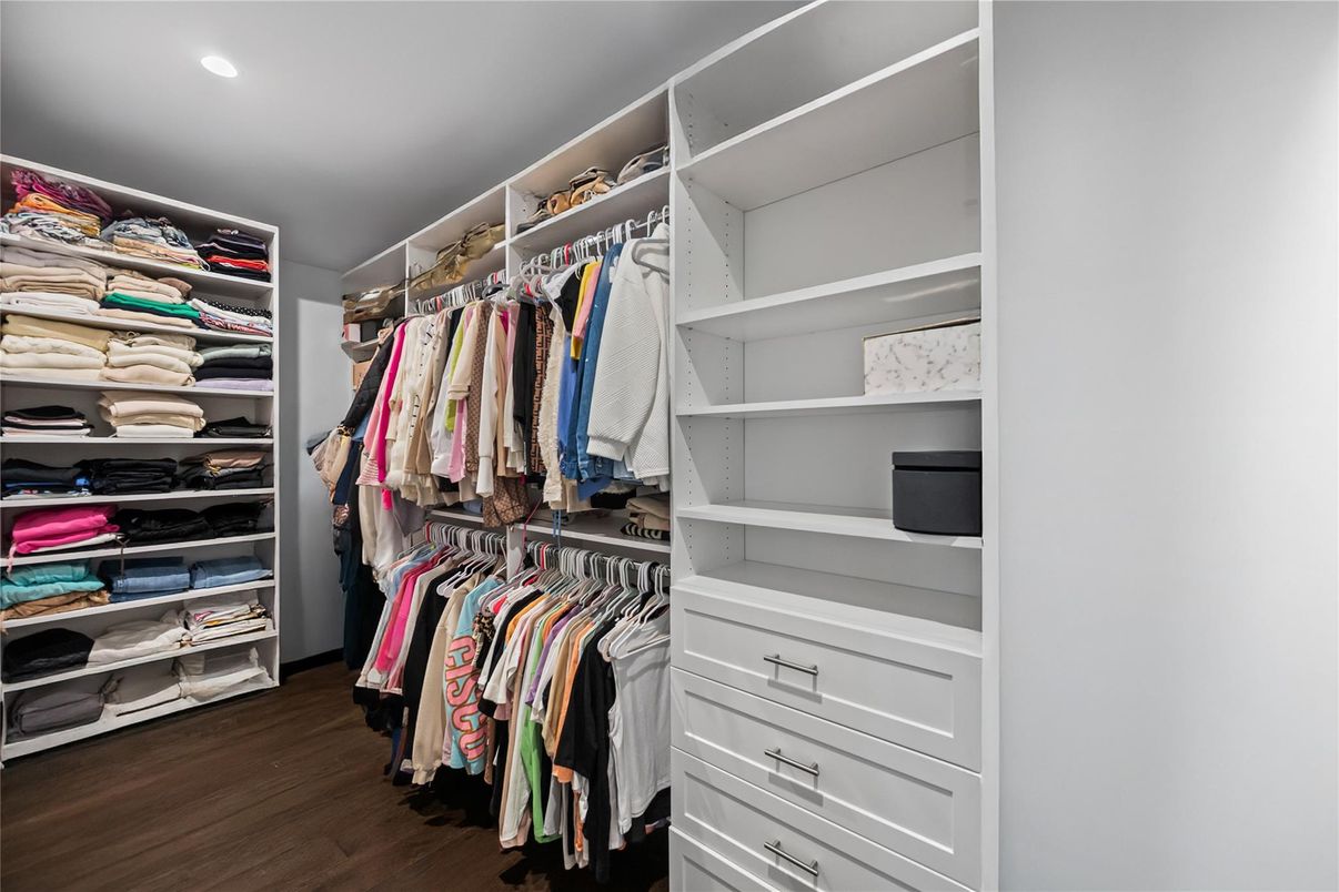 Interior, Recessed Lighting, Walk-in Closets, Wood Texture Flooring