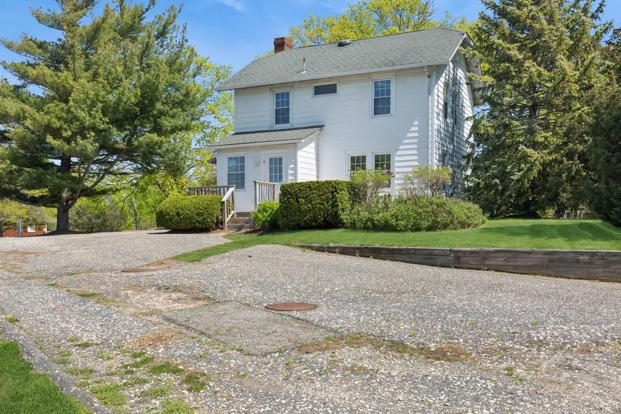 Backyard, Exterior, Facade, Georgian