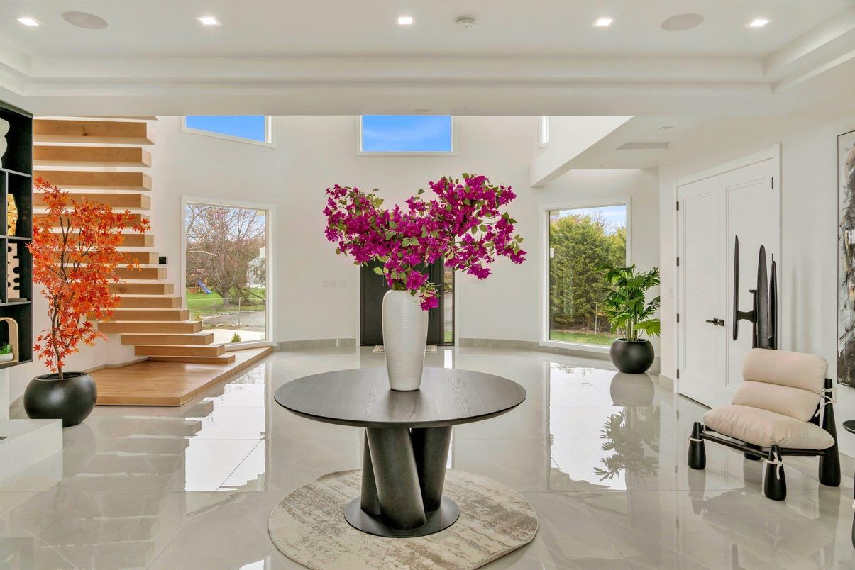 Interior, Recessed Lighting