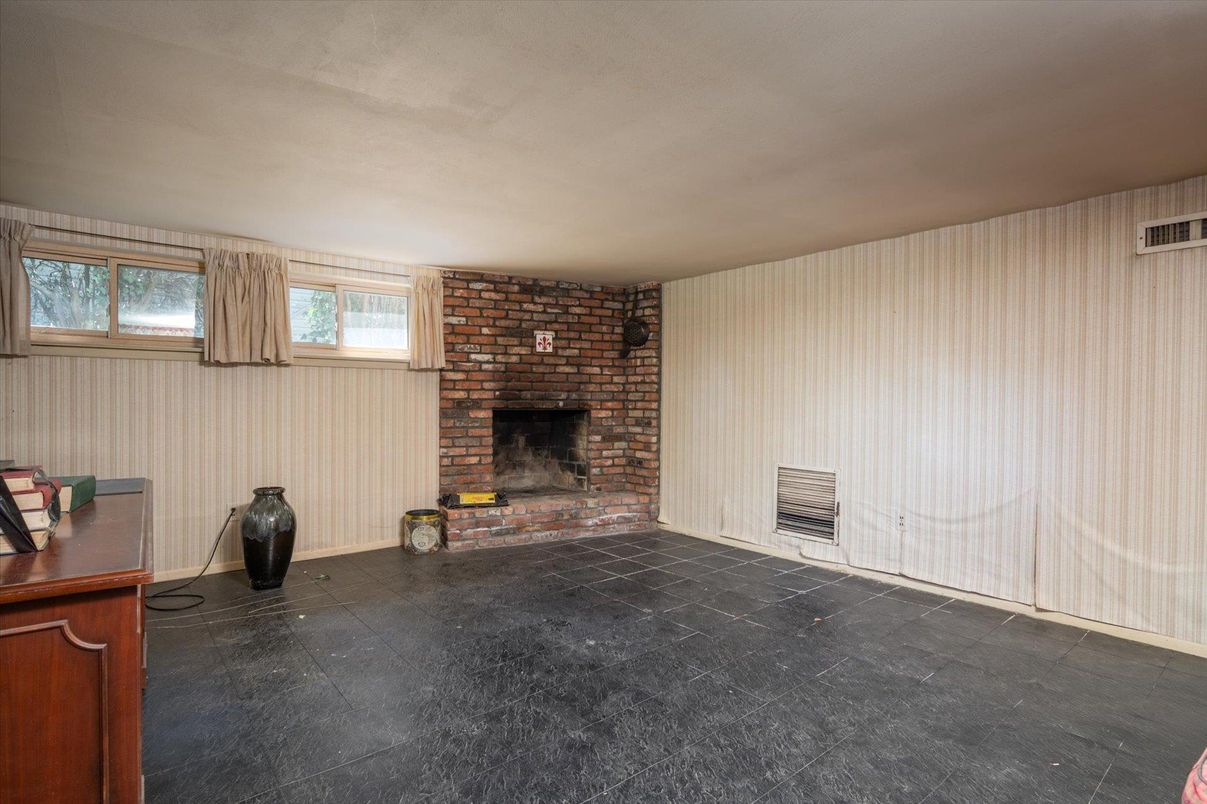 Empty room, Fireplace, Interior, Stone Walls