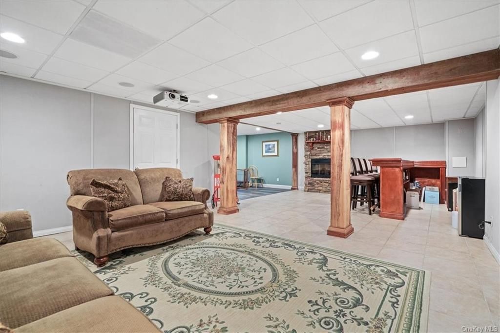 Fireplace, Interior, Recessed Lighting