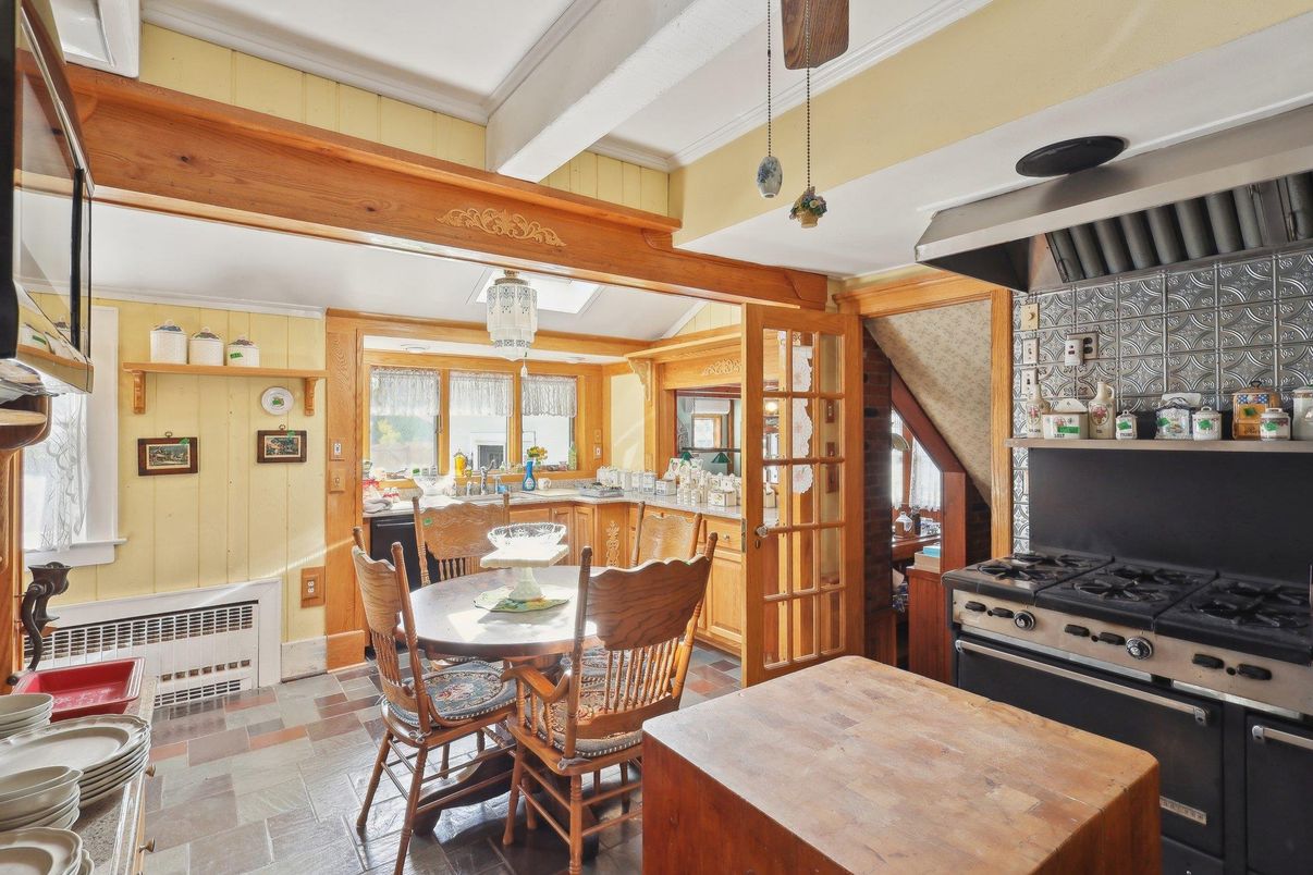 Dining room, Interior, Kitchen, Pendant Lights