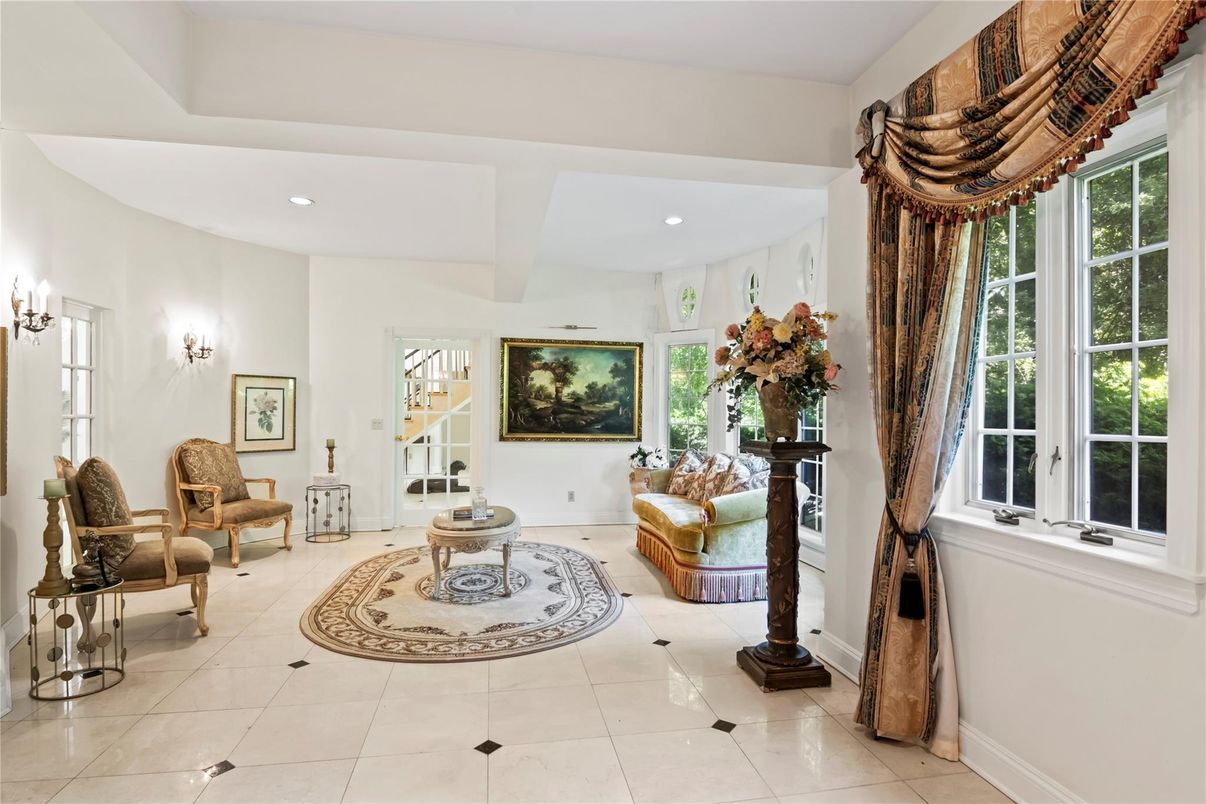 Interior, Recessed Lighting