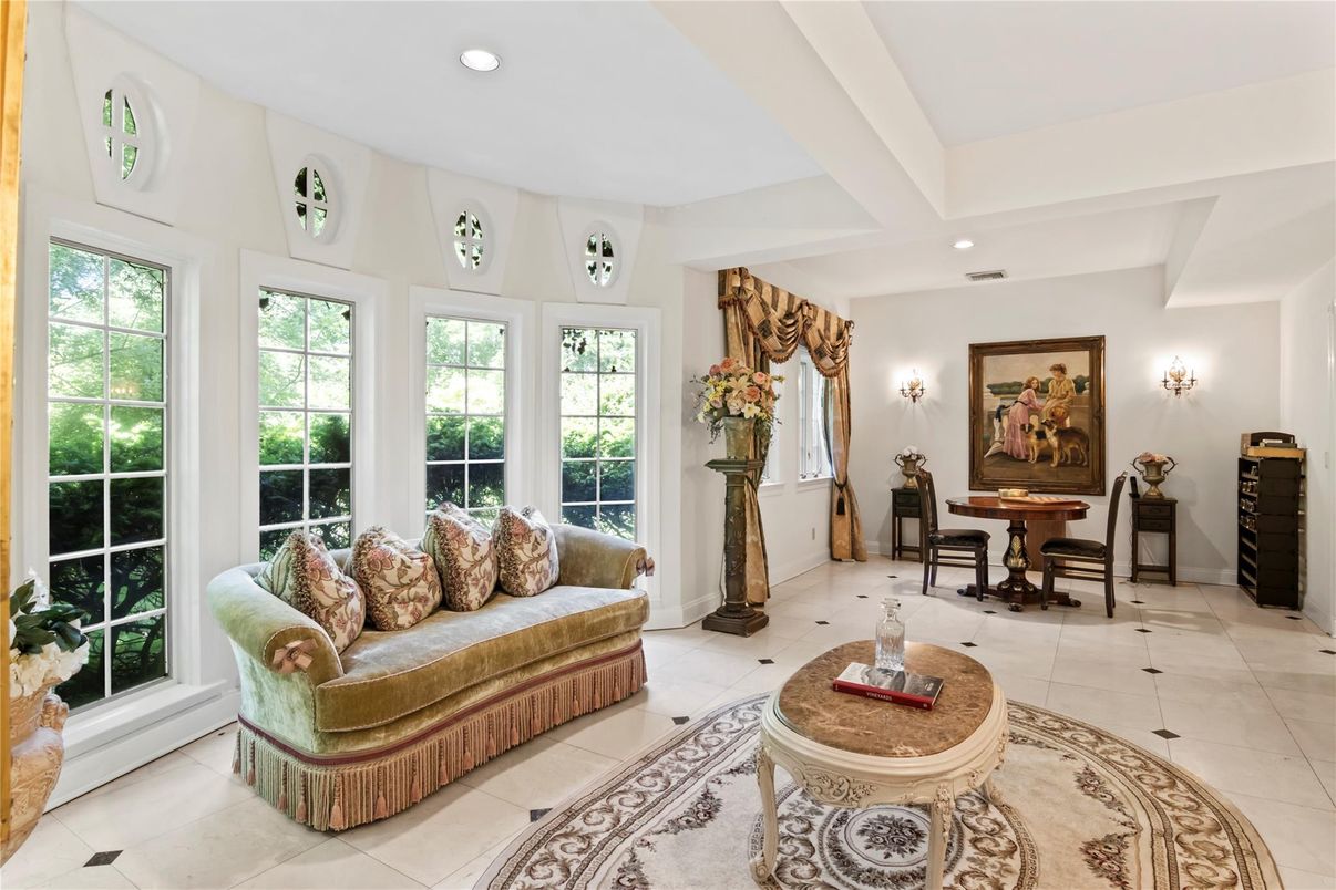 Interior, Recessed Lighting