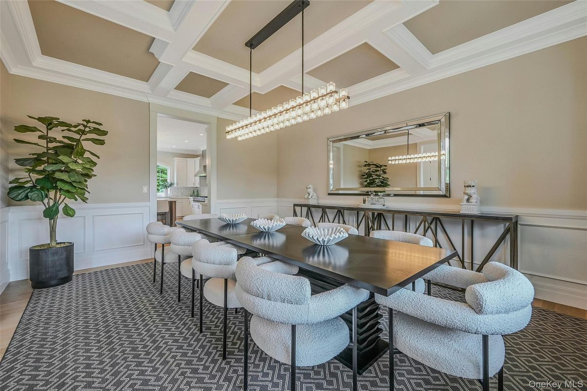 Chandelier, Dining room, Interior, Pendant Lights, Recessed Lighting