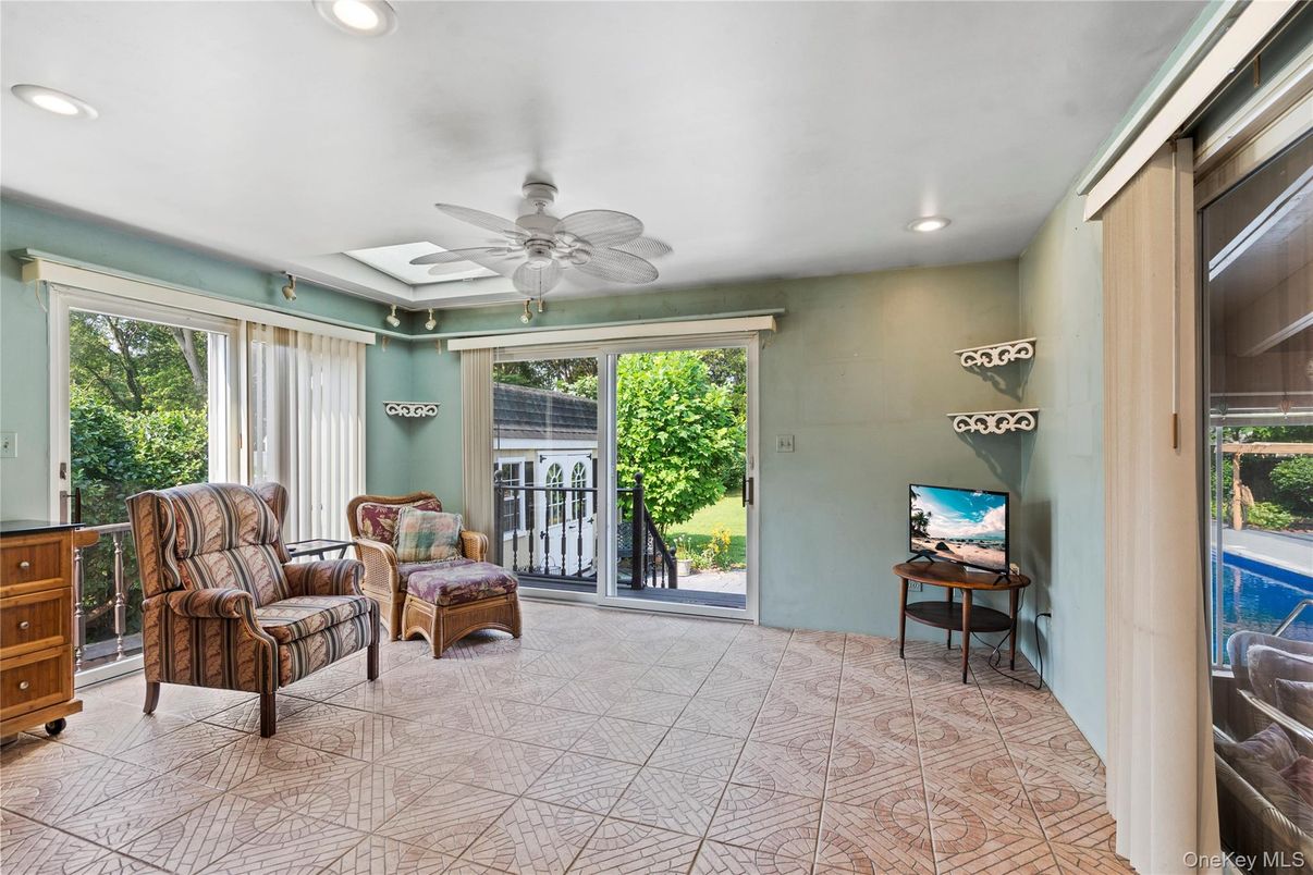 Interior, Recessed Lighting